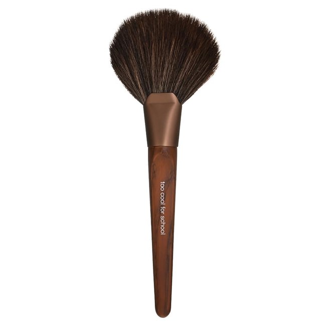 Artist Vegan Powder Fan Brush (-)